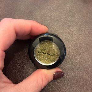 Mac dazzleshadow in joie de glitz